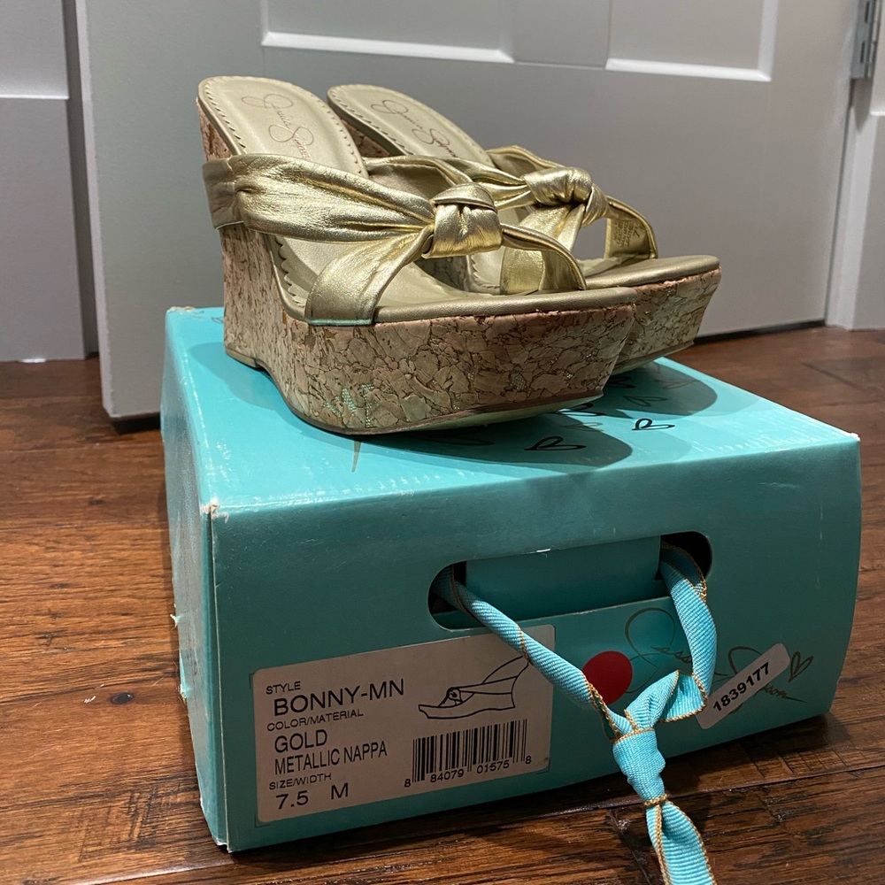 Jessica Simpson wedges